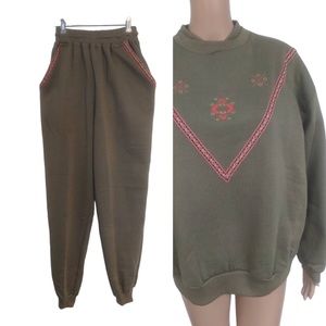Vintage 80s Sweatshirt and Pants by Bold Spirit M